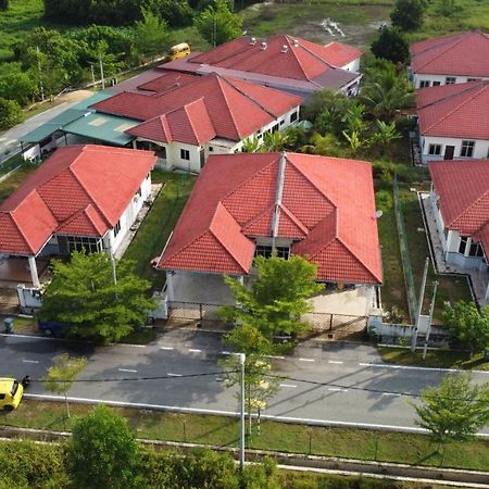 Patin Guest House @Desa Telok Ira, Temerloh Pahang Kampong Paya Kerinau Eksteriør billede